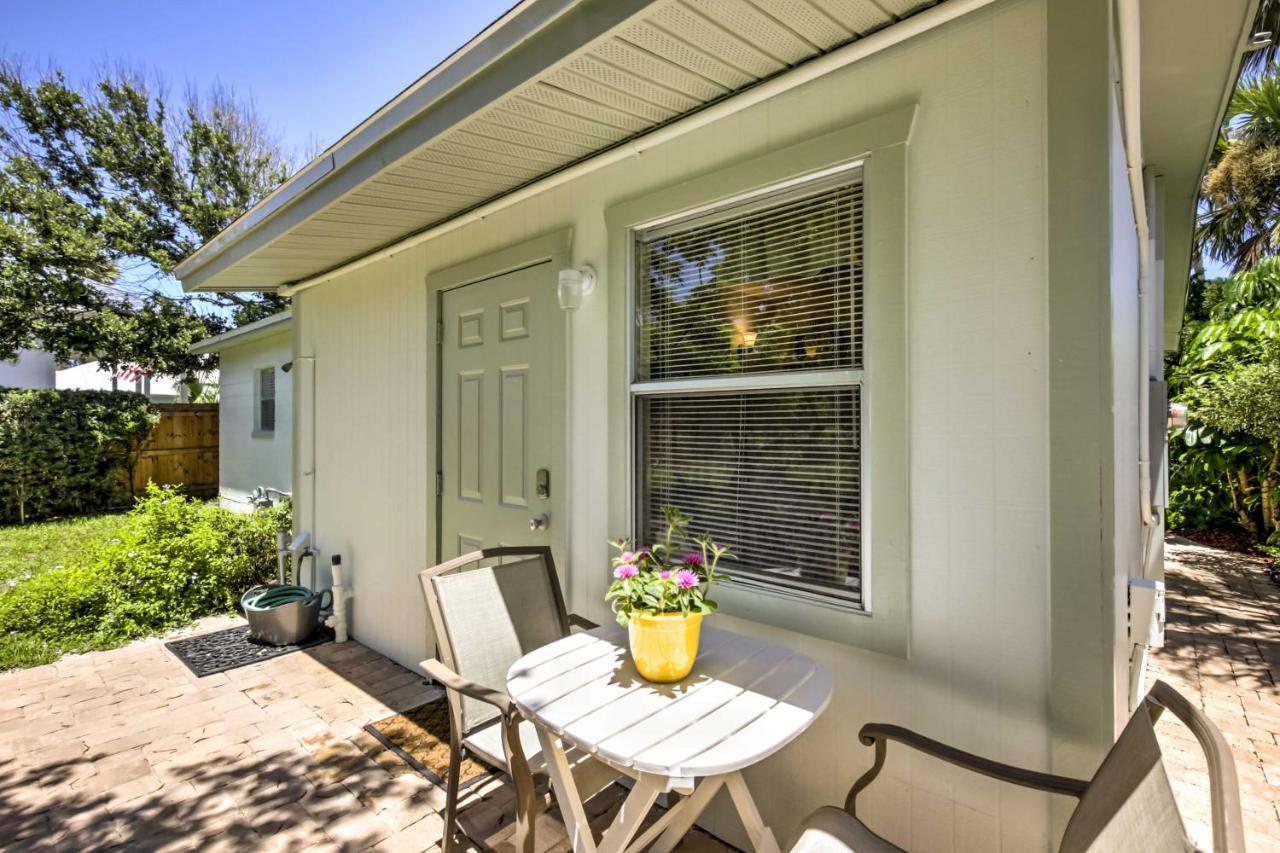 New Smyrna Beach Abode With Fire Pit, Walk To Beach! Bagian luar foto