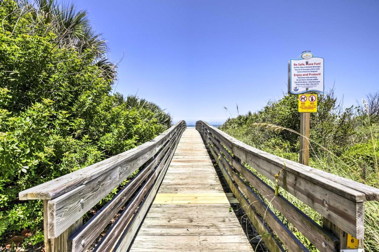 New Smyrna Beach Abode With Fire Pit, Walk To Beach! Villa Bagian luar foto