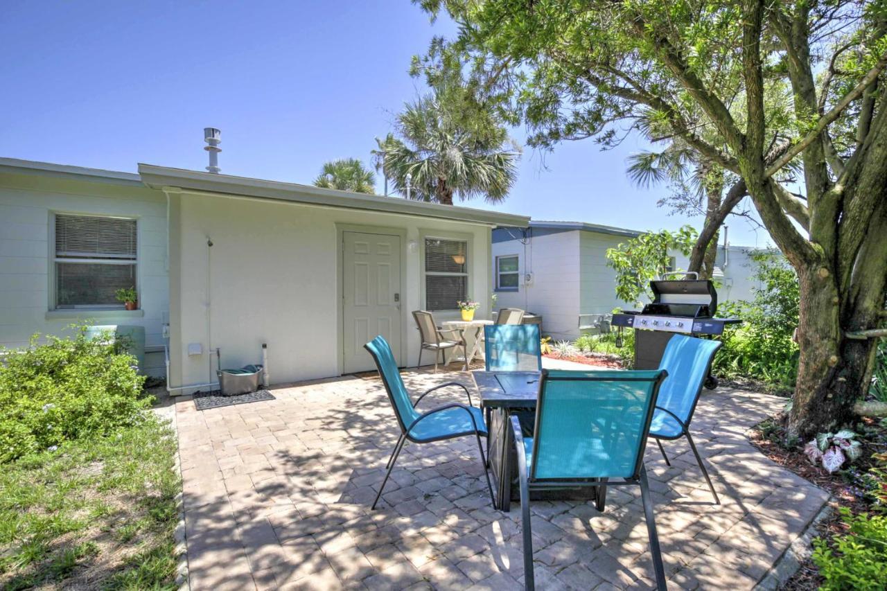 New Smyrna Beach Abode With Fire Pit, Walk To Beach! Villa Bagian luar foto